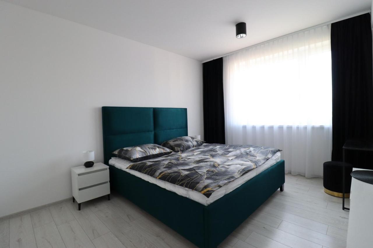 Mbv28 Apartments Πόπραντ Εξωτερικό φωτογραφία