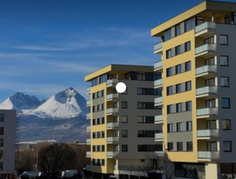 Mbv28 Apartments Πόπραντ Εξωτερικό φωτογραφία