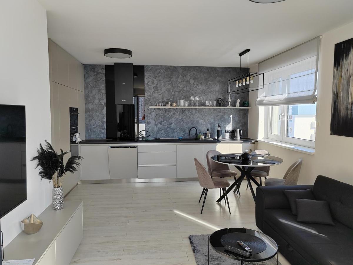 Mbv28 Apartments Πόπραντ Εξωτερικό φωτογραφία